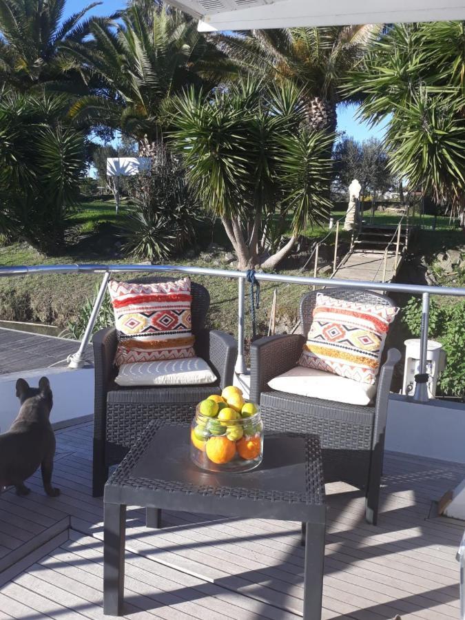 Boat And Breakfast Fiumicino - Roma Ostia Antica Exterior photo